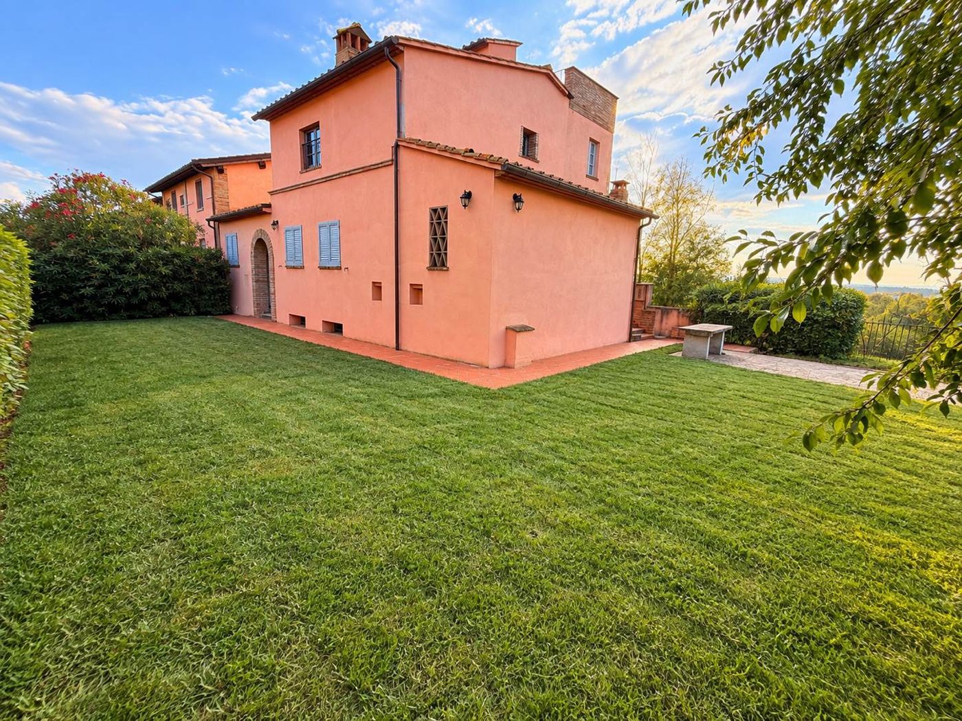 VILLETTA CAPOSCHIERA RISTRUTTURATA