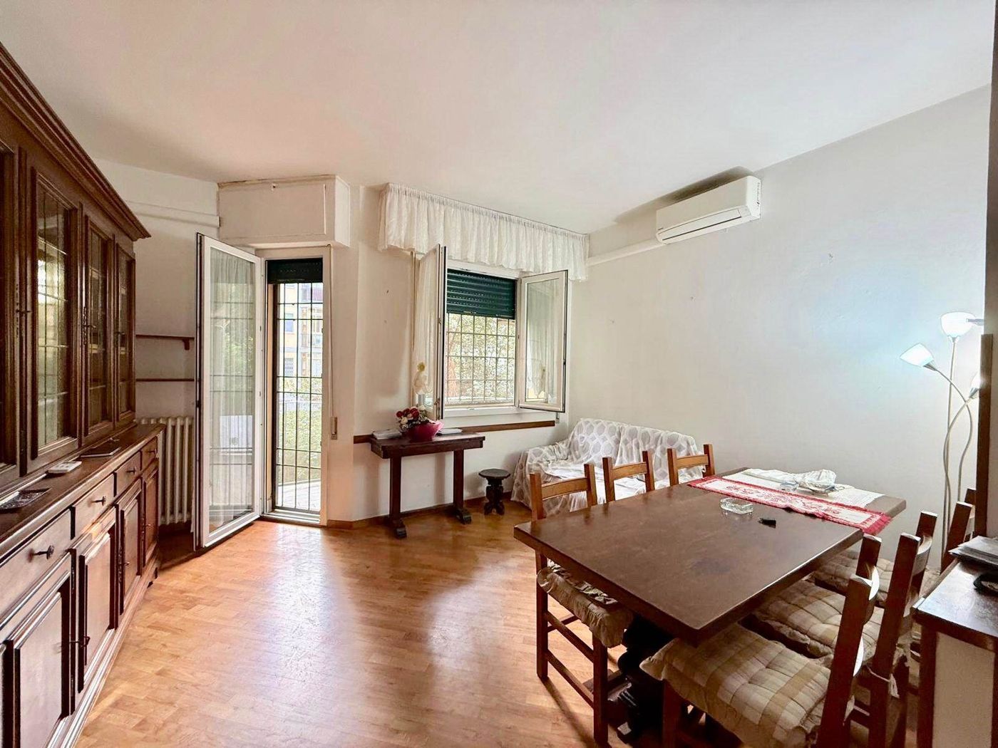 FIRENZE, ISOLOTTO VECCHIO - 4 VANI AL PIANO TERRA RIALZATO CON BALCONI E CANTINA