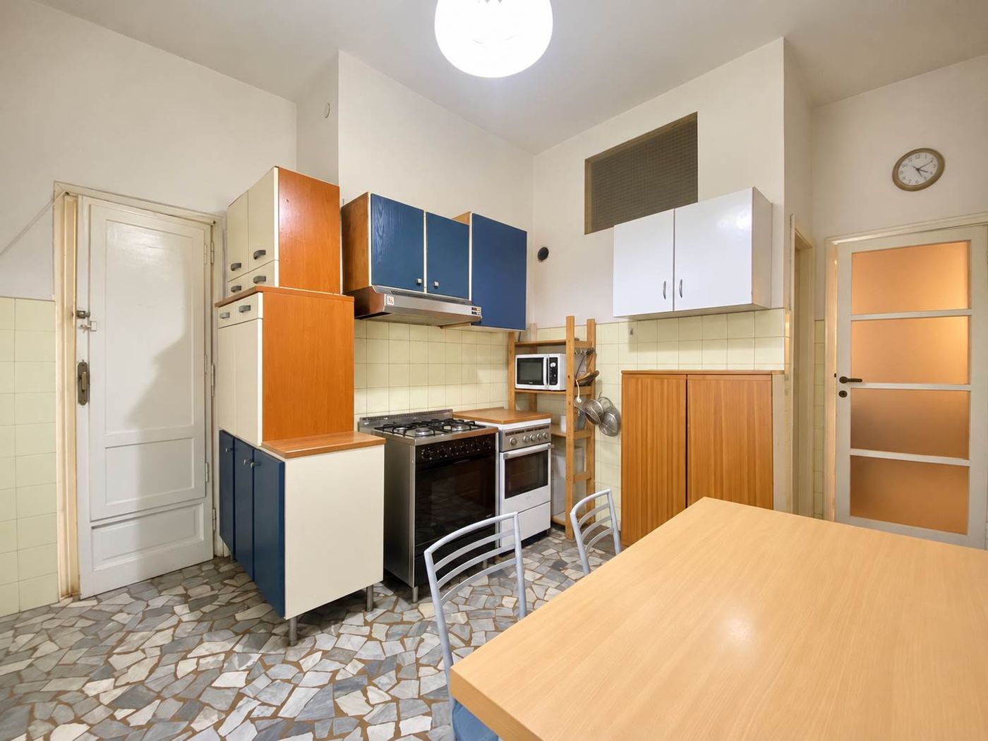 FIRENZE - ZONA PIAZZA LEOPOLDO - 5 VANI DI 130MQ CON TRE BALCONI E CANTINA